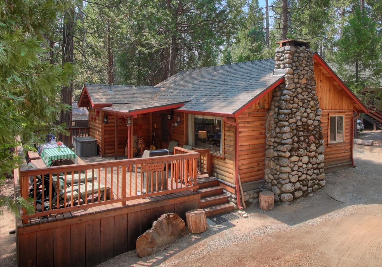 16 Chipmunks Holiday Wawona Exterior photo
