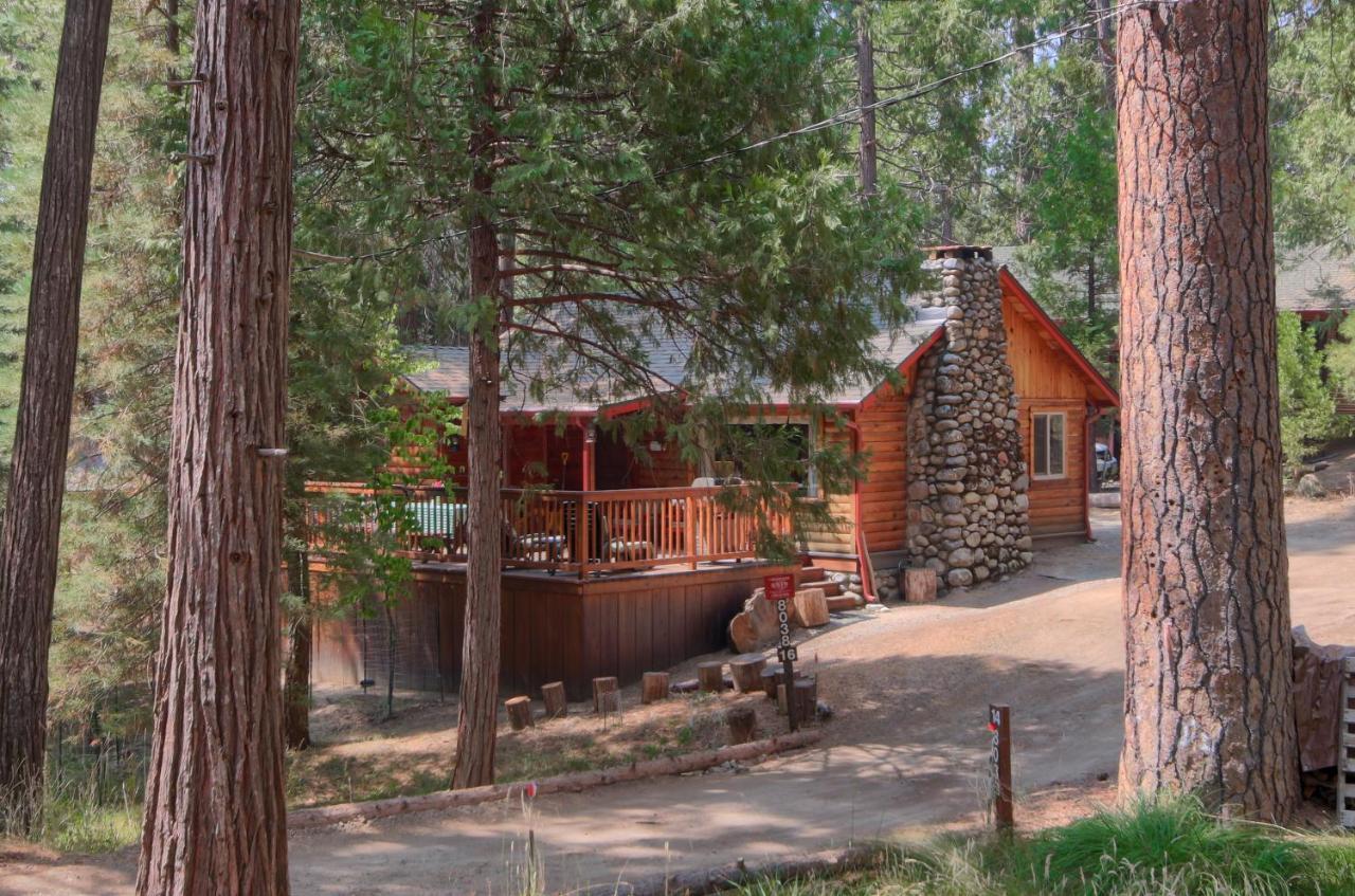 16 Chipmunks Holiday Wawona Exterior photo